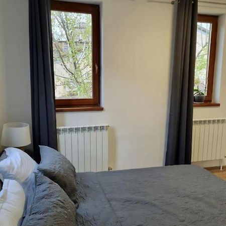 Cozy Apartment Near City Center 布加勒斯特 外观 照片